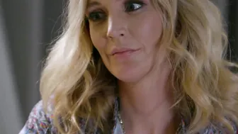 MOMMYS BIMBOS - Mona Wales Has A Gigantic Kink For Her Step Daughters Twat COMPILATION