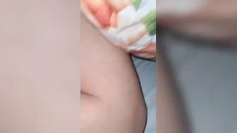 Checking out cougars cunt and big breasts just before she wakes