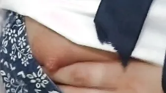 Deep Hard porn video – Lesben auf dem Schul bathroom
