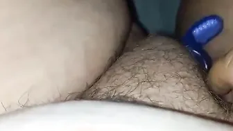 Using vibrating dick ring