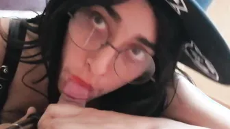La Bruja Alizze Luna montando una rica verga ...