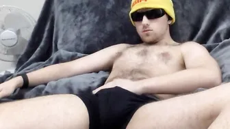 Porn Debut: College College Girl Fag Jerking Off With His Door Open