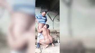 blowing my neighbor cock on river under the bridge
