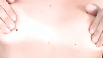 Dark Hair hoe prepares herself for a nice fucking while fucking