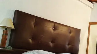 Mi vecina me recibe en su casa