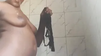 Hoe Black Twerk and Pee Bra (trailer)