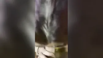 Vala blows til she getting a facial