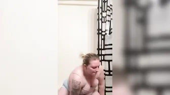 Bbw double fucks herself into restroom