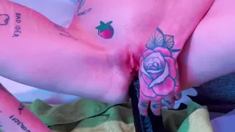 Petite women rides big black dick