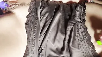 nippleringlover freaky MILF masturbating pierced cunt and rubbing big pierced