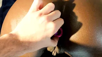 LOVE THE WATCH WAEN RUBBING MY COCK FROM THE BACK