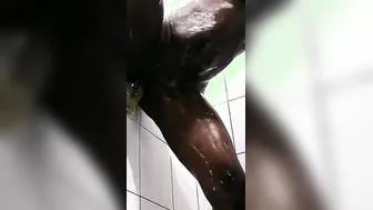 Mom Ebony Française Pretty Butt Shower-Sex Riding Vibrator Real Orgasm Mym.fans