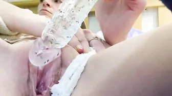 Mom tries out her new vibrator