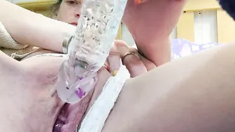 Mom tries out her new vibrator