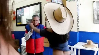 Karla Panda | En la cantina bien borrachita conocí a una amiga Hot