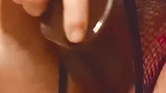 Mmmmia ride her sex toys rough