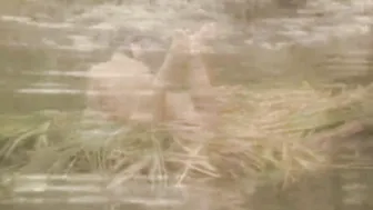 Natural big boobed beauty cunt with mouth takes a huge penis into the