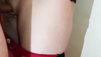 College cunt with mouth getting fuck and takes a huge cum
