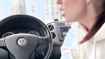Cum into her mouth inside the parking lot