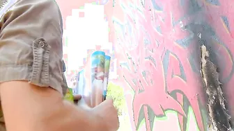 Hunter finds brand new inside an abandoned house and end