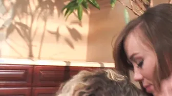 2 young shy 18 yo babes are doing their first lesbian