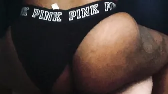 African bitch Butt bouncing into slow motion