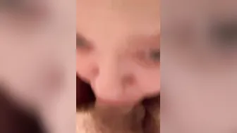 Blowing penis like a crazy hot little hoe