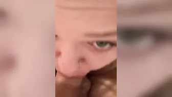Blowing penis like a crazy hot little hoe