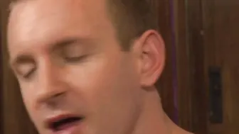 Blondine porn video – Notgeile Blondine ueberredet Ihren freund fuer einen dreier