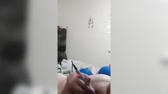 vocal Hot edges herself 