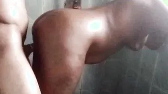 My Stepmom Sneaked Inside The Wc While I Was Bathing And Begged Me To Pounded Her. - Concealed Sexcapades