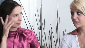 2 young friends go to the architect for advice while