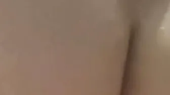 Fucking her kinky booty with lipstick