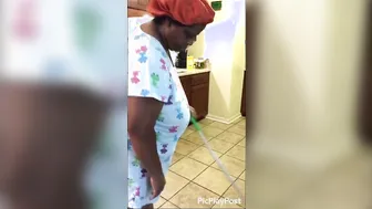 Phat Black porn video – Ebony Aunt phat long breast