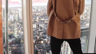 Hunk business man Shard London 9 inch penis