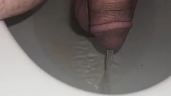 Low hangers inside the water piss