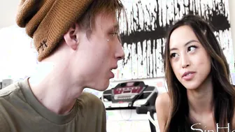 Mrs cougar I hope you wont mind me fuckin your daughter