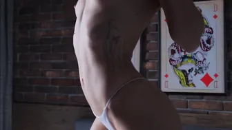 The first thing I do after waking up I screwed my twat with my finger bang. Missing your penis this morning.