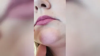Insane closeup smoking