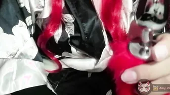 buttplug+ toy my cunt gotten very tight I cum