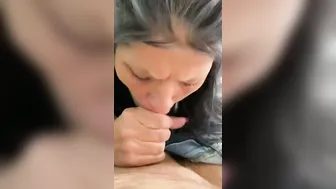 Amateur Goddess mom cougar suck a delicious dick