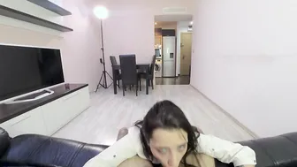 Dark Hair 18 year old quick banged and fast hardworking hand job