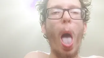 Thin bro loves to spit and vape circles