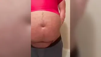 Large hog gets off