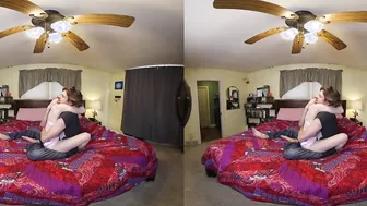 Virtual Reality Tests - Amateur Lovers Trying 3D Porn