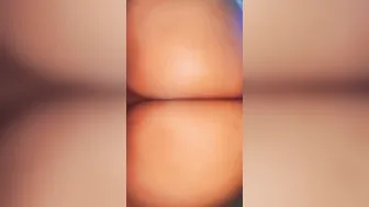 Huge Bubble booty Hispanic