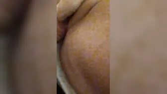 Super leaking vagina gets filled up with penis