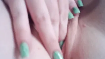 Up Close Slippery Soak Squirting Masterbation