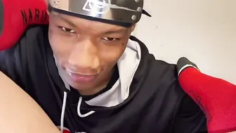 Daddy eats me like the Cookie Monster with syrup