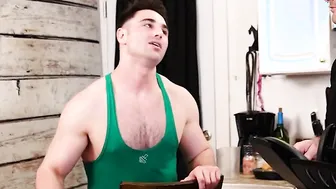 Cooking porn video – Episode 44 . Michael Boston